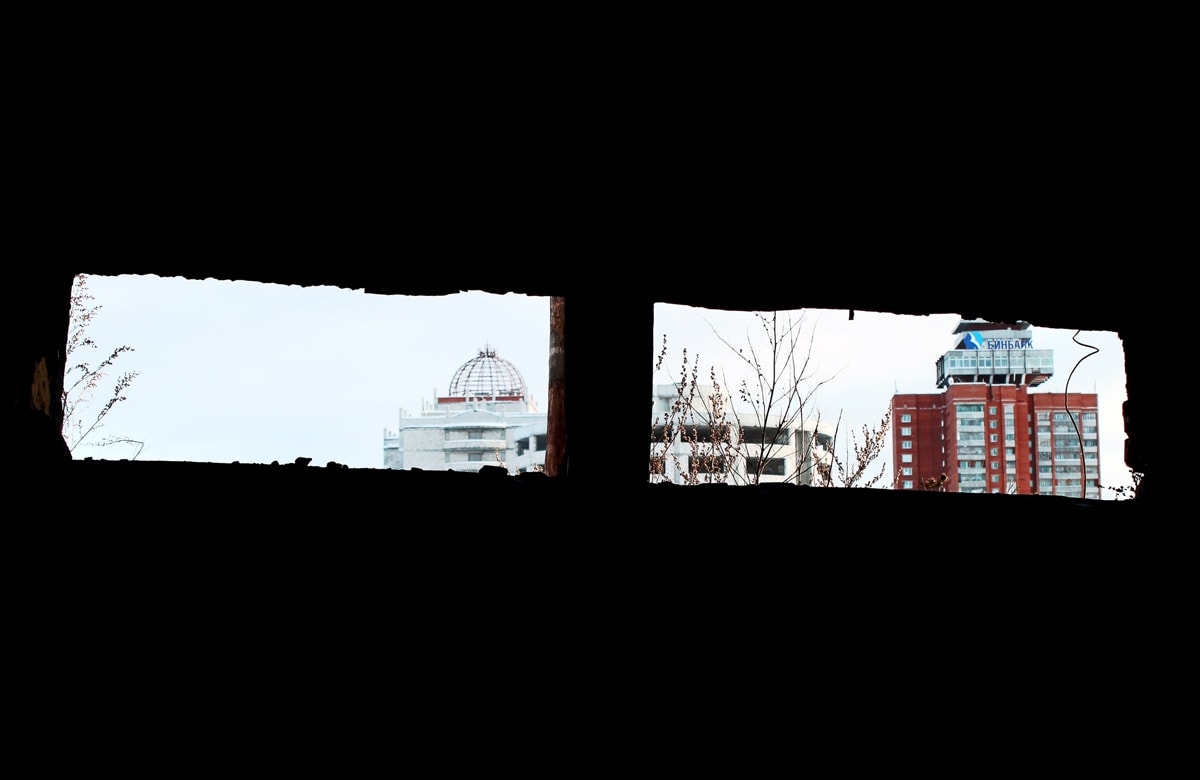 Йошкар-Ола, Марий Эл, окна, вид из окна, Сомбатхей, кирпичная высотка