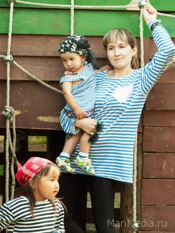 Елена Самсонова