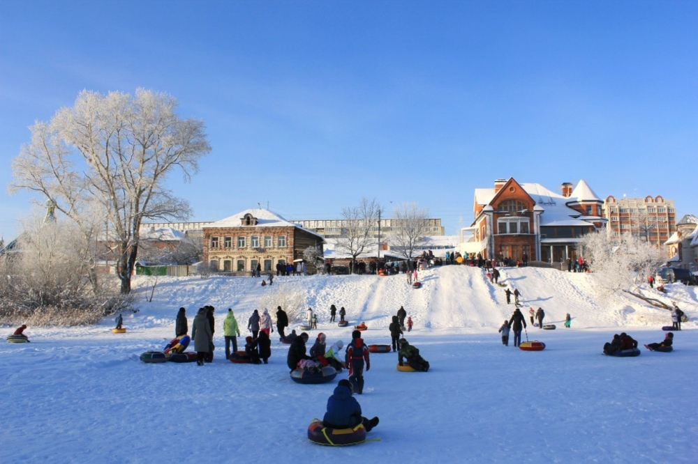 Тюбинг техномир 105см. Ватрушка 110 см f78. Охта парк ватрушки. Тюбинги йошкар ола. Сноутюбинг танай.