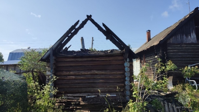 В Марий Эл на неделе пожарные выезжали на семь возгораний