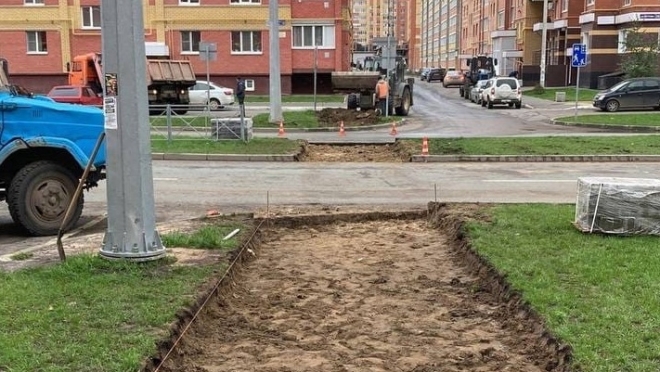 По просьбе жителей Йошкар-Олы на улице Петрова обустраивают пешеходный переход