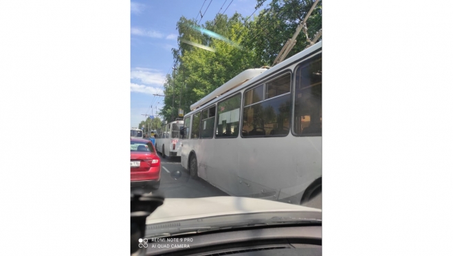 Авария на перекрёстке Гончарова – К. Маркса