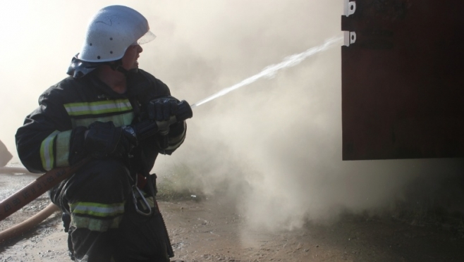В Звенигово произошёл пожар на деревообрабатывающем предприятии
