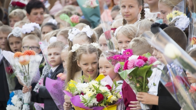 В Йошкар-Оле 62% родителей планируют быть на школьных линейках 1 сентября