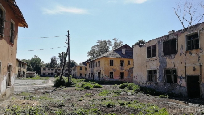 В Йошкар-Оле из аварийного дома семью выселяют на улицу