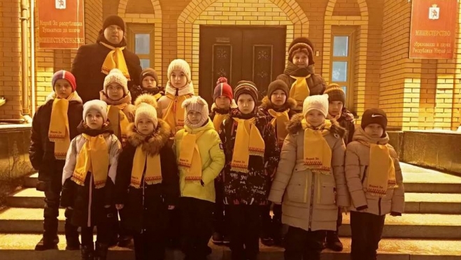 Марийские школьники отправились на новогоднюю ёлку полпреда президента России в ПФО