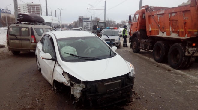 В выходные на дорогах республики произошло одно ДТП с пострадавшими