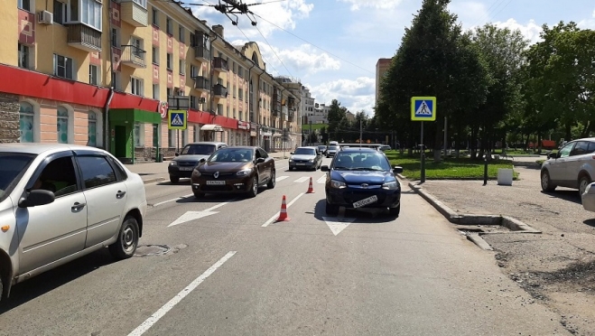 В Йошкар-Оле на пешеходном переходе сбили 65-летнюю женщину