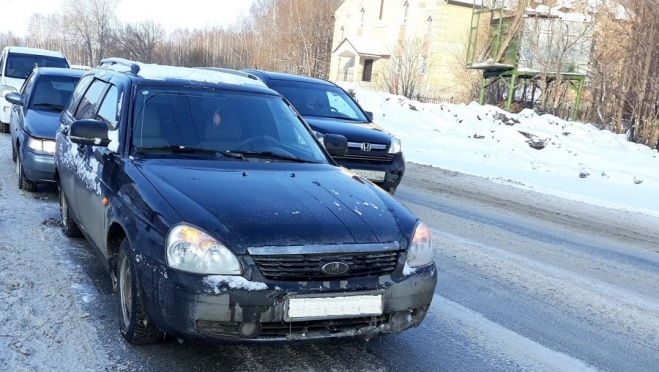 Женщина на иномарке в Йошкар-Оле протаранила две машины