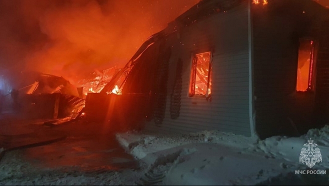 В Татарстане в сгоревшем бараке обнаружили тела шести мужчин