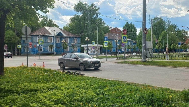 В Йошкар-Оле сбили 17-летнего велосипедиста