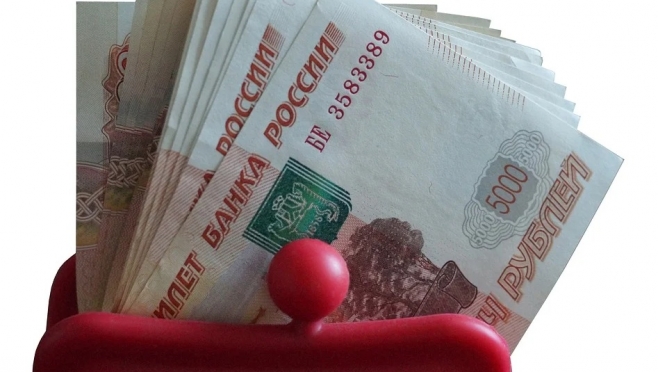 У жительницы Звениговского района на поминках украли свыше ста тысяч рублей