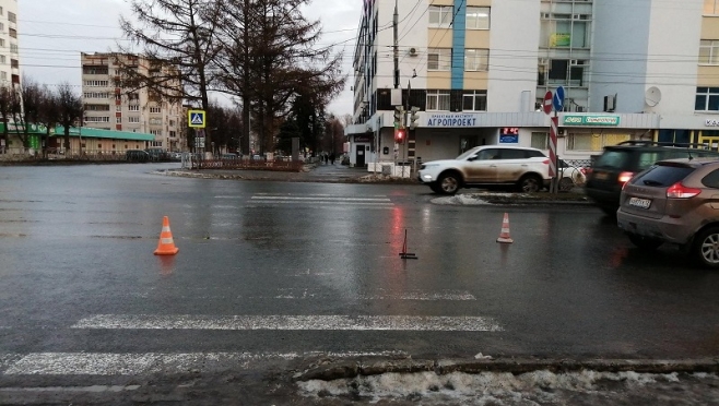 В Йошкар-Оле двух женщин сбили на пешеходных переходах
