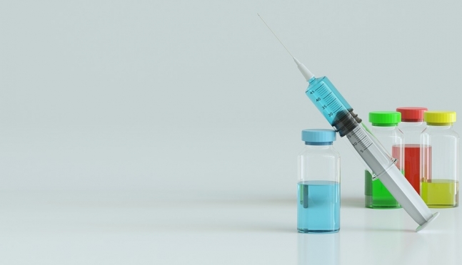 Минздрав РФ готовит пакет законопроектов, наказывающий за призыв к отказу от прививок