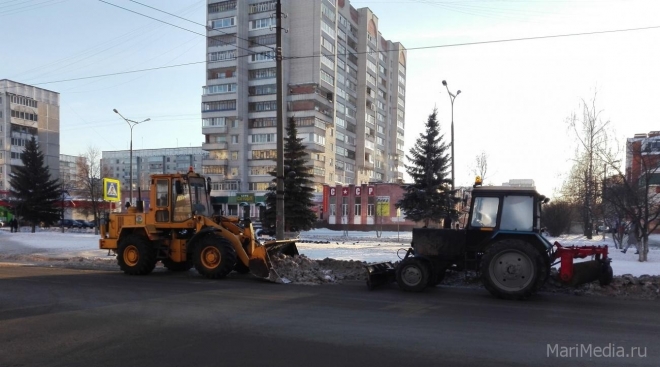 В январе снегоуборочная техника придёт в городские дворы 3 января