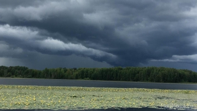 В Марий Эл после обеда обещают грозу, ливни, град