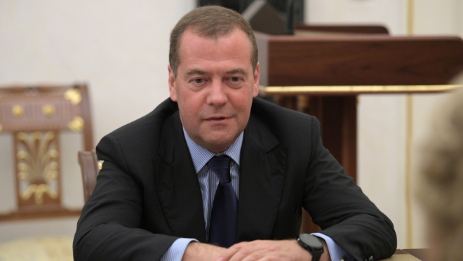Медведев предупредил об уголовной ответственности за нарушения реализации нацпроектов