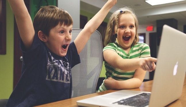 Выплаты на детей 3-7 лет могут увеличить