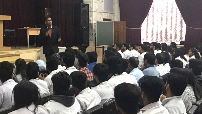 МарГУ посетил преподаватель анатомии из Индии