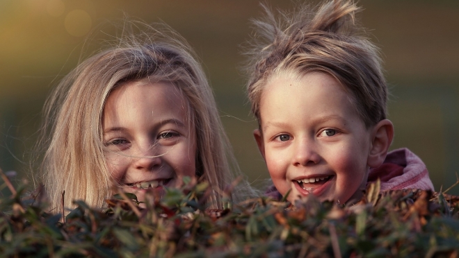 Новый коронавирус щадит детей и подростков