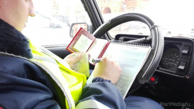 В Медведевском районе пьяный водитель спровоцировал ДТП