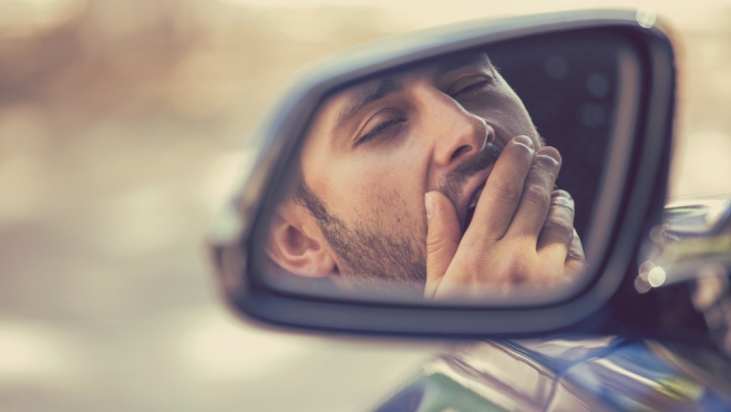 Отвлечения внимания и усталость за рулём провоцируют серьёзные ДТП
