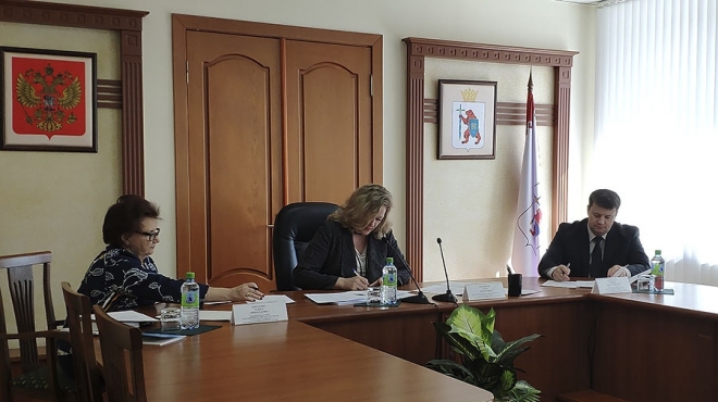 Трехсторонняя комиссия рассмотрела вопросы социальной защищенности жителей республики