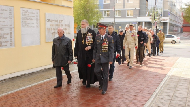 Сотрудники МВД Марий Эл почтили память ветеранов