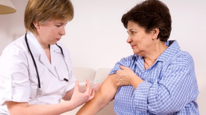 В Советском районе медики могут сами выехать в организации для вакцинации от гриппа