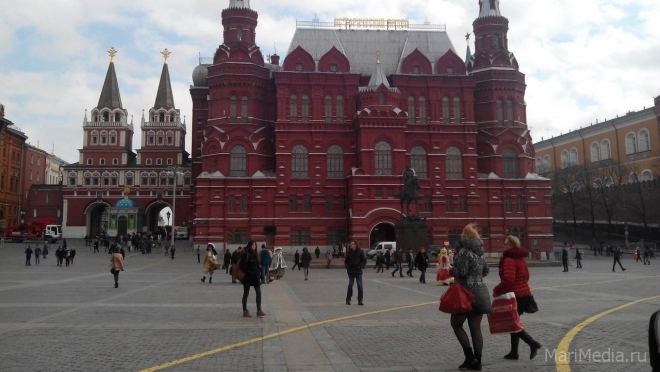 Красную площадь закрывают для посещений на две недели