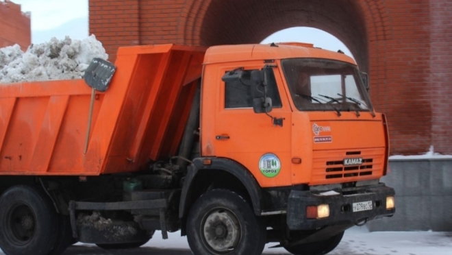 С начала сезона из Йошкар-Олы вывезли 1800 «КамАЗов» снега