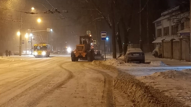 Коммунальные службы Йошкар-Олы в условиях снегопада работают в усиленном режиме