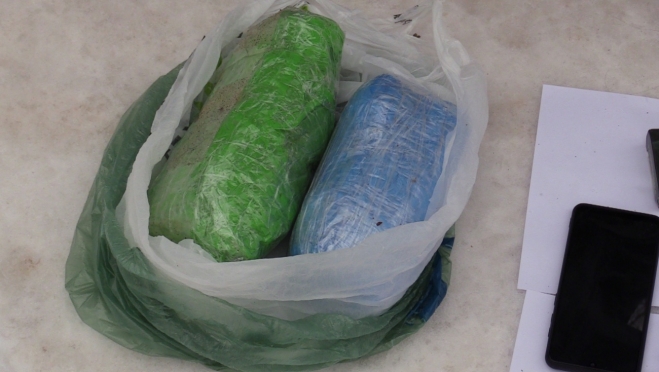 В Йошкар-Оле в гаражном кооперативе обнаружили почти 2 кг синтетических наркотиков