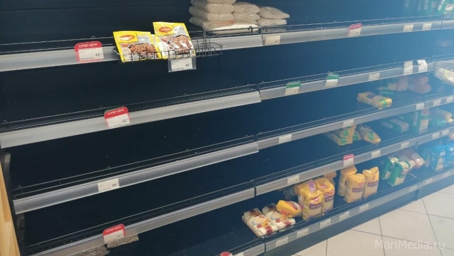 Нашлось объяснение пустым полкам в продовольственных магазинах