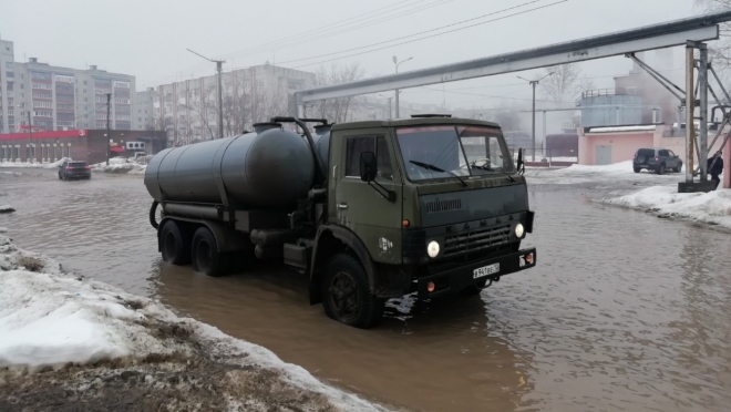 В Йошкар-Оле откачивают «море» на Чернякова