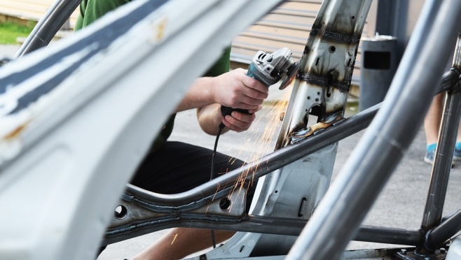 Правила начисления транспортного налога предложили изменить в Госдуме