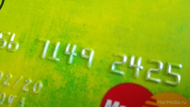В Марий Эл 15-летний подросток воспользовался чужой банковской картой