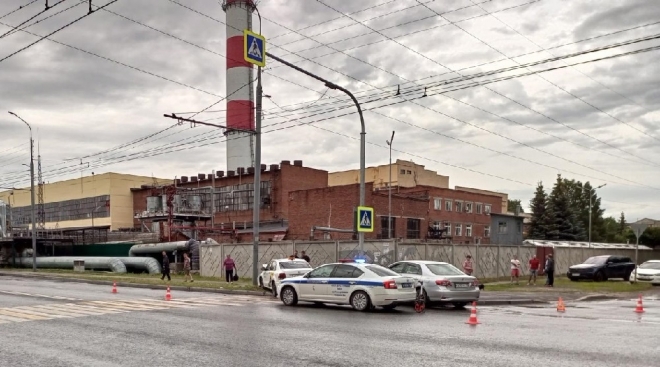 В Йошкар-Оле на улице Суворова столкнулись две иномарки