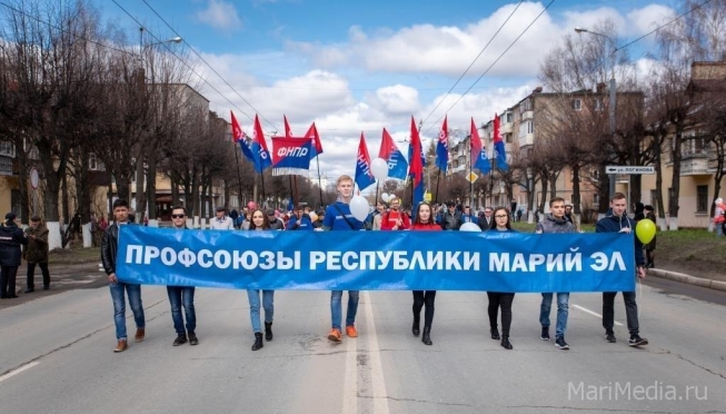 Йошкаролинцы готовятся к первомайскому шествию