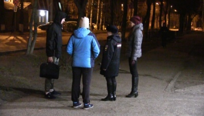 Полицейские Марий Эл нашли в неположенное время 37 подростков без сопровождения родителей