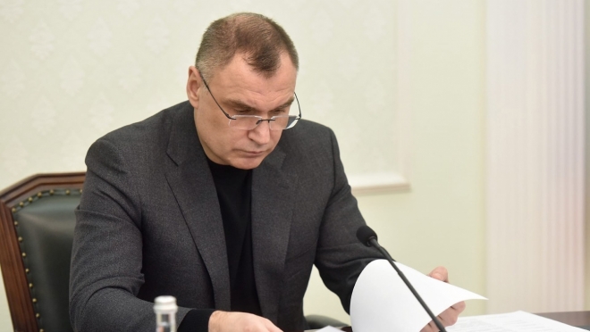 Юрий Зайцев присвоил бухгалтеру из Марий Эл звание «Заслуженный работник госслужбы»