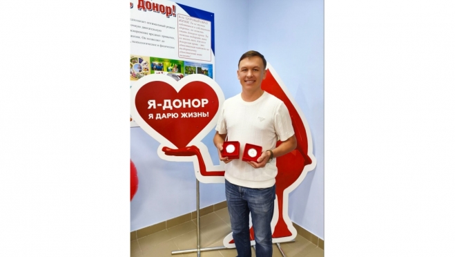 Почётный донор из Марий Эл сдал кровь в Центре крови в Китае