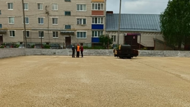 В посёлке Советский начали обустраивать новую спортплощадку