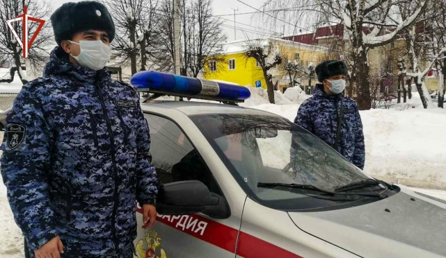 В посёлке Оршанка бдительная вахтёрша помогла задержать пьяного водителя