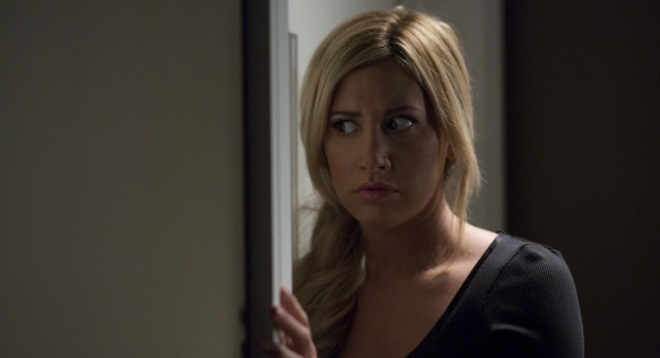 Очень страшное кино 5