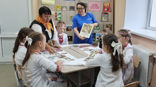 В Шойшудумарской школе прошли необычные сказочные переменки