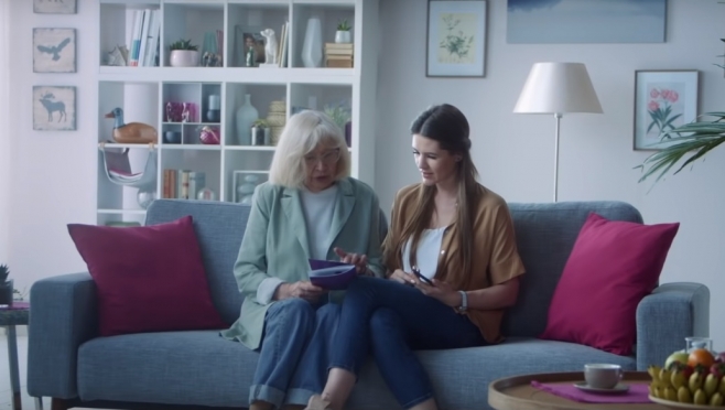 Tele2 предлагает перевести бабушек и дедушек в интернет с экранов ТВ