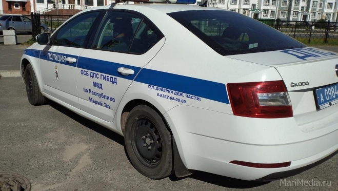 В Йошкар-Оле на парковке у торгово-развлекательного центра задержан пьяный водитель