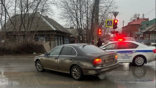 В Йошкар-Оле 63-летнюю женщину сбили на пешеходном переходе
