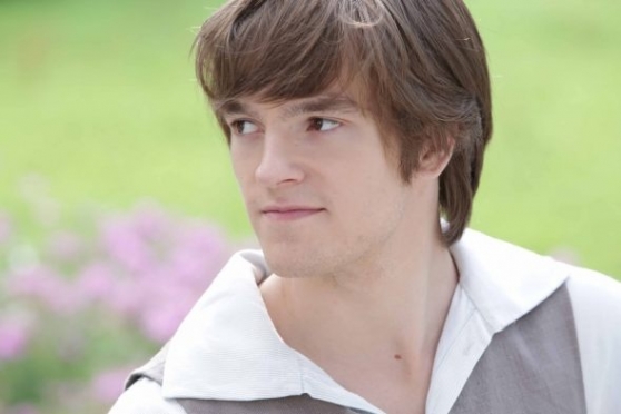 Две женщины